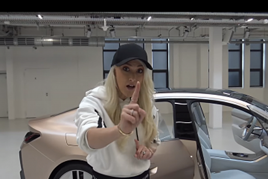BMW Concept i4 Интересные детали показаны в видео Supercar Blondie