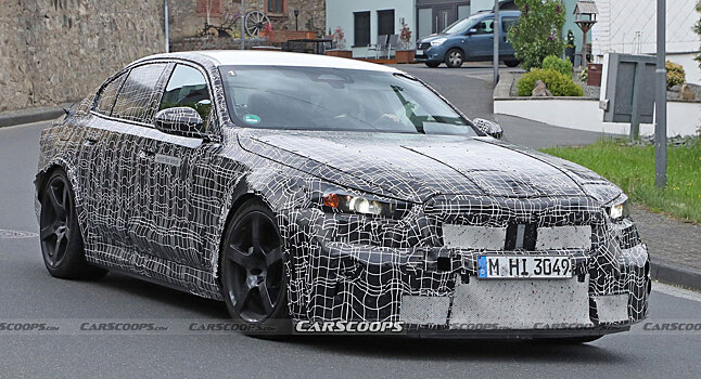 BMW M5 Touring вернется в 2024 году