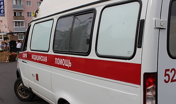 Воронежская автоледи на Chevrolet спровоцировала ДТП: 3 девочки в больнице