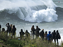 Самые завораживающие и мощные волны на пляжах