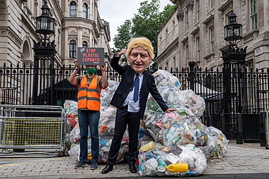 На британское правительство подали в суд