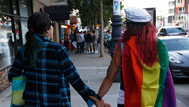 Третий пол: мамы под запретом, трансгендеры – в моде