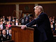 В США заявили о вращении Рейгана в гробу из-за Трампа