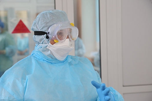 Вирусолог Нетесов заявил о спаде COVID-19 с 1 сентября