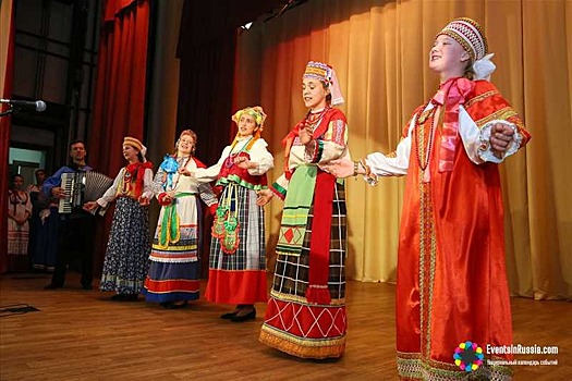 Международный фольклорный фестиваль «Золотые родники» пройдёт в Печорах