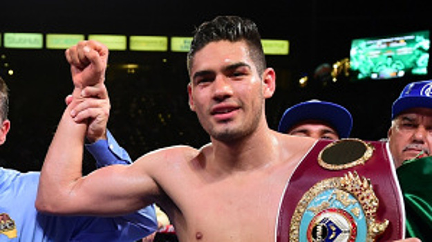 Мнение мексиканского экс-чемпиона мира: Бивол круче Бетербиева