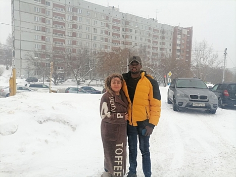 Житель Конго переехал в Новосибирск ради любимой: «Очень холодно, очень плохо»