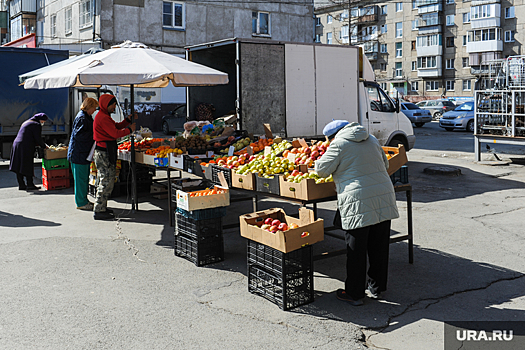 Тюменская мэрия разгоняет стихийные рынки