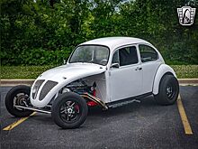 50-летний Volkswagen Beetle получил двигатель V8 от Chevrolet