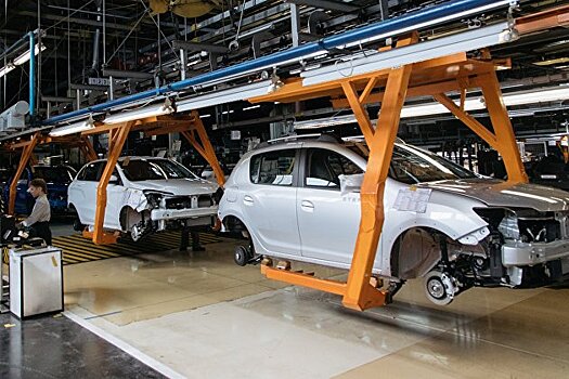 "АвтоВАЗ" в июле увеличил продажи автомобилей в России на 7,54%