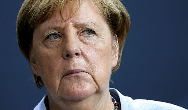 У Меркель украли кошелек в магазине