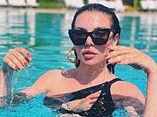 Синие губы и туфли-стрипы: экс-солистка Serebro Кищук предстала в образе инопланетянки