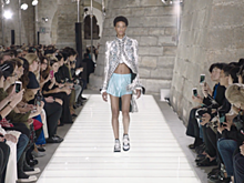 Louis Vuitton научит носить трусы с сюртуками