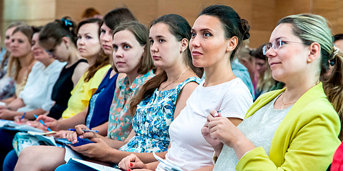 Более 10 тысяч москвичей прошли курсы профессионального образования по направлению службы занятости с начала года