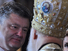 Порошенко назвал «чудом» церковь без Путина