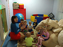 В летних лагерях Ханты-Мансийска с детками с ограниченными возможностями здоровья занимаются психологи