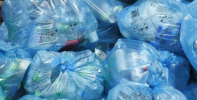 РЭО поддержал переработку пластиковых пакетов, но не запрет их производства