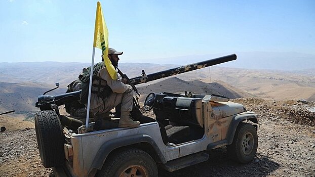 СМИ: террористы и бойцы "Хезболлах" прекратили огонь в районе ливано-сирийской границы
