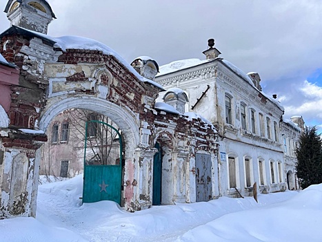Старинную усадьбу продают за один рубль в Нижегородской области
