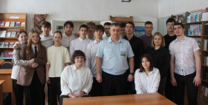 Кузбасские полицейские рассказали школьникам о специфике службы в органах внутренних дел