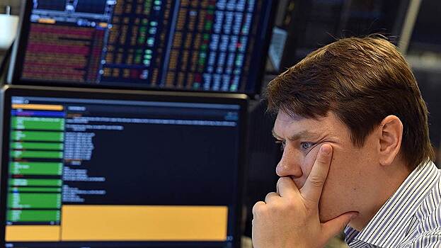 Рынки покатились вниз на политических скандалах в США