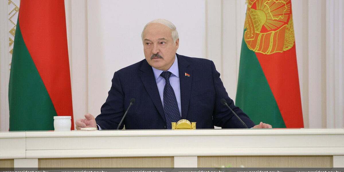 Лукашенко раскритиковал правительство и аграриев за плохую мелиорацию