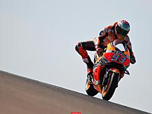 Итоги MotoGP в Арагоне: Лоренсо - в гравии, Маркес на подиуме