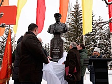 В Тамбове открыли памятник Герою Сталинградской битвы генерал-майору Василию Глазкову