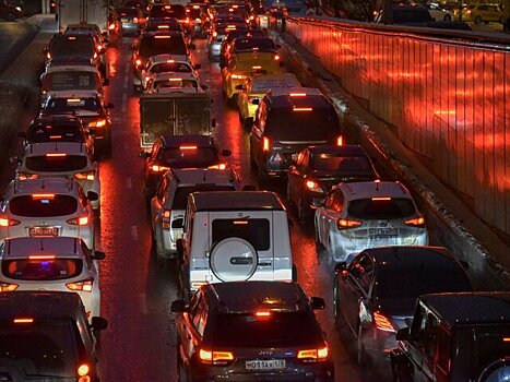 Движение на Ленинградском шоссе в Москве восстановлено после ДТП