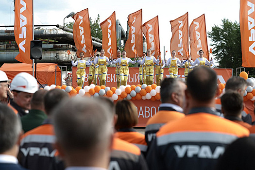 Якушев и Текслер дали старт новому автопроизводству в Челябинской области