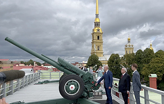 Руководители ТАСС рассказали студентам Петербурга о секретах работы агентства