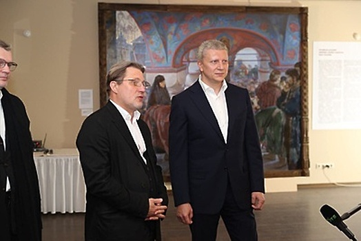 Глава Одинцовского округа принял участие в открытии выставки в Звенигороде