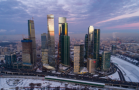Переезд ради экономии: Минпромторг, Минэкономразвития и Минкомсвязи переберутся в «Москву-Сити»