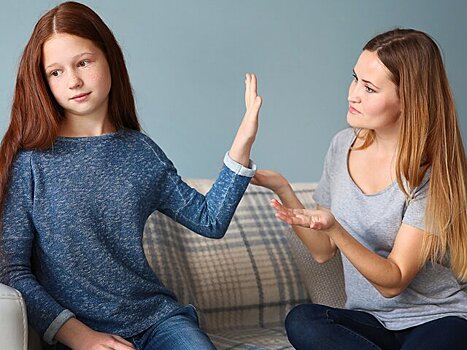 Из-за чего подростки не хотят общаться с родителями