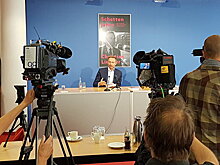 Немецкие либералы призвали вернуть РФ в G8 в промежуточном формате "7+1"