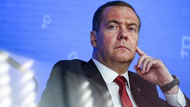 Медведев раскрыл мощность оборонной промышленности России
