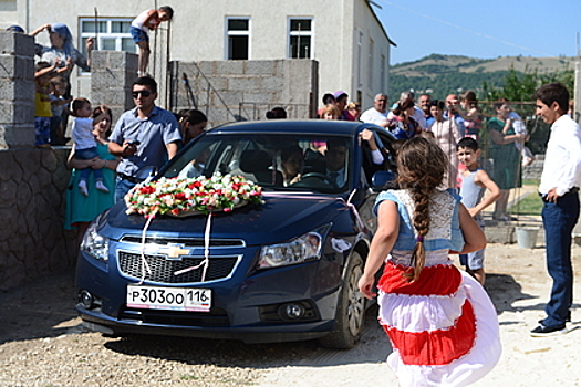 В российском регионе решили штрафовать родителей женихов за «свадебные» ДТП