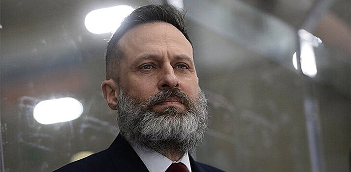 Дмитрий Федоров о 100-м матче в МХЛ: «Тренеров надо поздравлять с 400-500-й игрой и дальше. Тогда можно говорить, что он оказал влияние на лигу, подготовил много хоккеистов, стал клубной легендой»