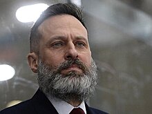 Дмитрий Федоров о 100-м матче в МХЛ: «Тренеров надо поздравлять с 400-500-й игрой и дальше. Тогда можно говорить, что он оказал влияние на лигу, подготовил много хоккеистов, стал клубной легендой»