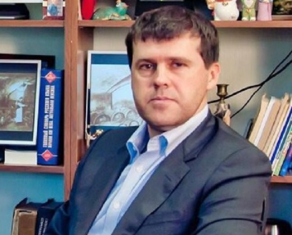 Астраханский министр отравился хлором, участвуя в эвакуации детей
