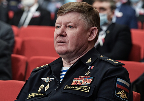Сердюков утвержден в должности начальника Объединенного штаба ОДКБ