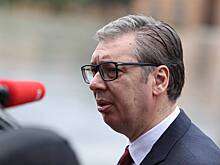 Вучичу предложили надеть трусы или снять крестик после слов о России и Европе