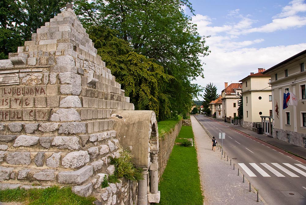 Римская крепостная стена, Любляна, Словения