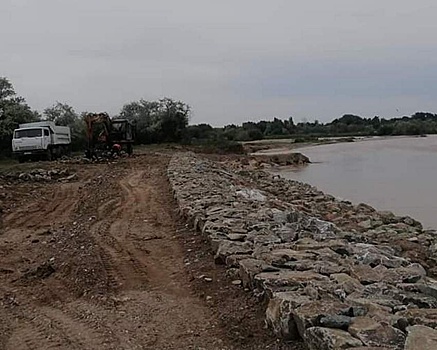В Кыргызстане укрепят берега реки Чу