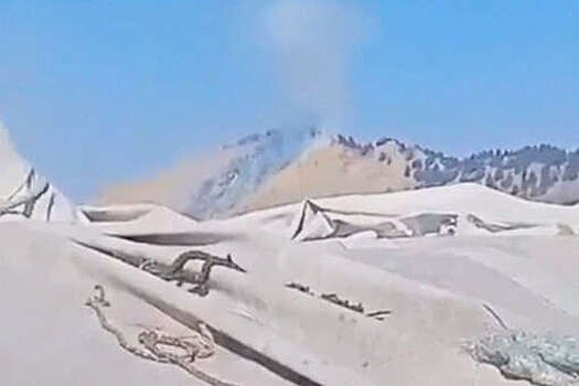 Reuters: четыре человека выжили при крушении самолета в Афганистане