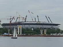 Ювелирные изделия и валюту похитили из квартиры косметолога на западе Москвы