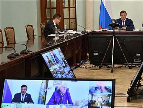 Дмитрий Азаров: "В работе по решению вопросов обманутых дольщиков пауз быть не должно"