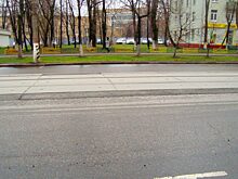 Покрытие трамвайных путей на Авиамоторной улице привели в порядок