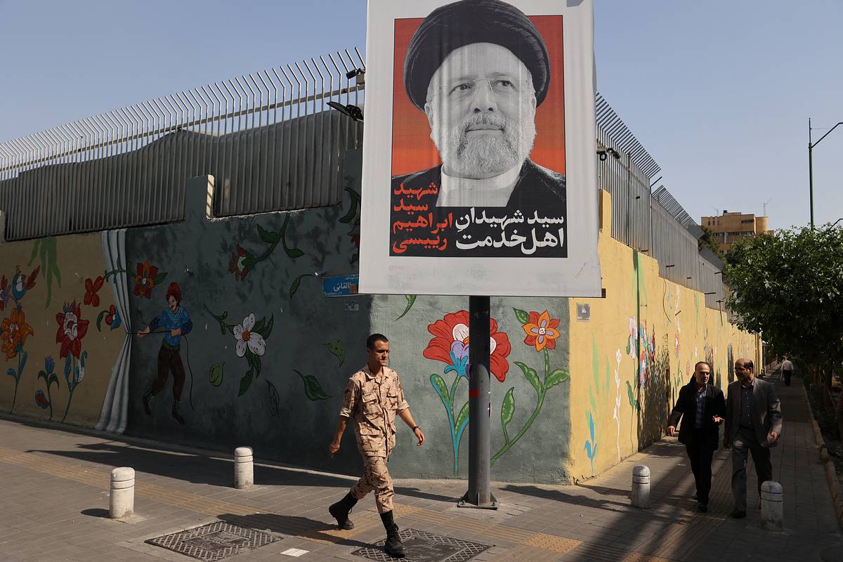 В США предсказали борьбу за власть в Иране после крушения вертолета президента