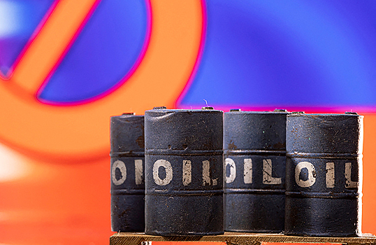 К потолку цен на российскую нефть прибавился price cap и на нефтепродукты из РФ